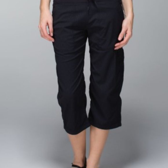Lululemon Studio Crop Black - Picture 5 of 12